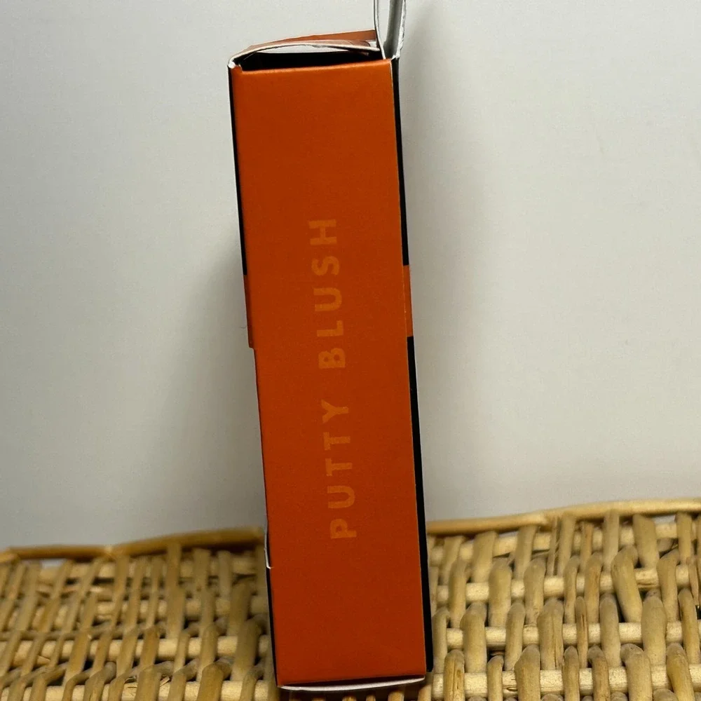 elf Putty Blush Bahamas 0.35 Oz, Cruelty Free and Vegan -New‎ In Box